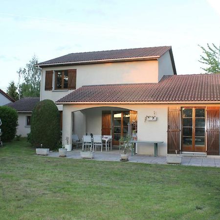 Les Ecureuils Bed and Breakfast Tramoyes Exteriör bild
